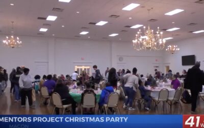 The Mentors Project of Bibb County holds Christmas party for homeless community
